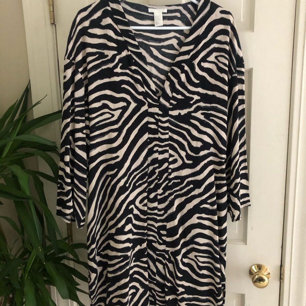H&M zebra like print dress Size Large